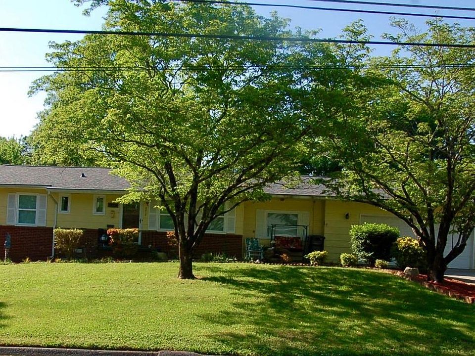 1st image of 6018 Lilywood Ln #15