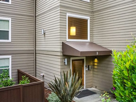 3rd image of 22910 90th Ave W Unit D301