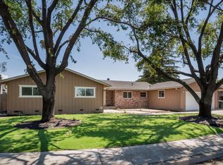 1575 Bliss Ave, Clovis, CA
