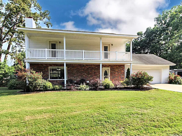 1103 Matt Ln, Hensley, AR 72065