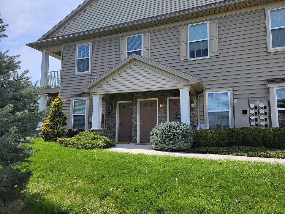 1970 Shady Oak Dr