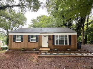 2818 Ravencroft Dr, Charlotte, NC 28208