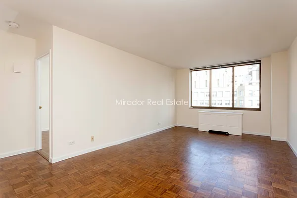 Rented by Mirador Real Estate | media 19