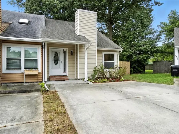 1309 Elk Ct, Virginia Beach, VA 23464
