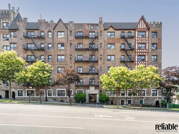 130 Bayridge Parkway image 9 of 9