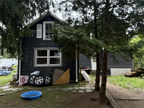 4th image of 3653 W 5th St
