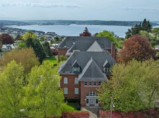 1401 5th Ave N APT 402, Seattle, WA 98109