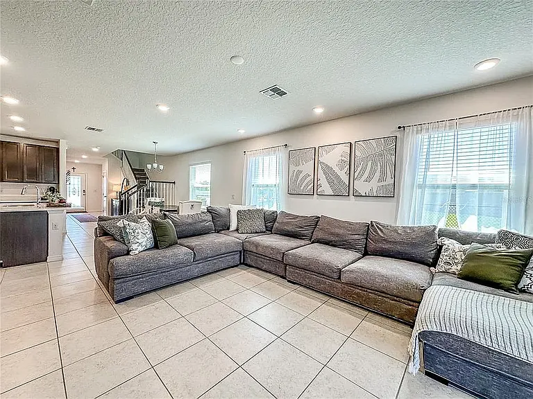 810 Bocavista Ct — Photo 15