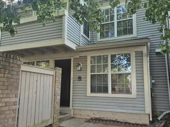 8802 Sturbridge Pl, Gaithersburg, MD 20886