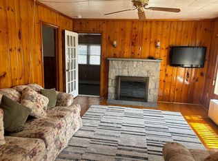 92 Sandpit Rd, Danbury, CT 06810