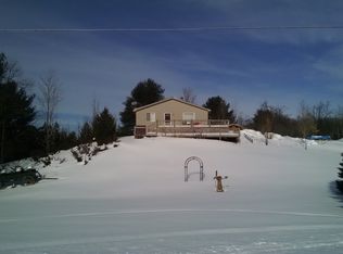 360 E Cemetary Rd, Maple City, MI 49664