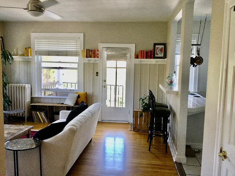 1376 N Pearl St #301 — Photo 10