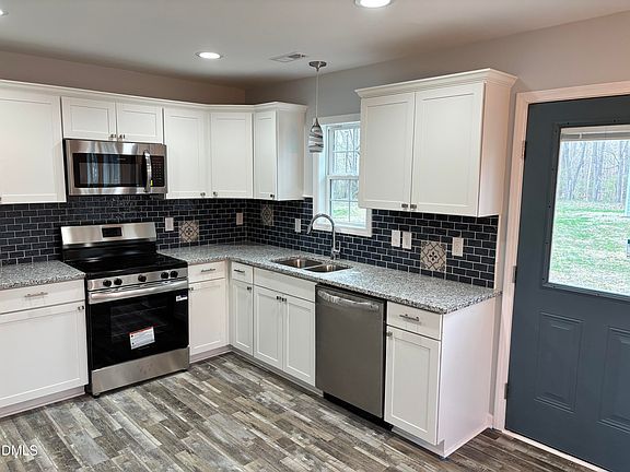 5th image of 86 Bunn Elementary School Rd