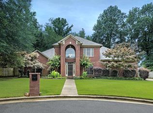 5212 Caribbean Dr E, Benton, AR 72019