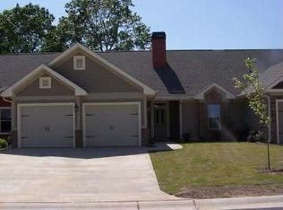 316 Summit Dr, Dahlonega, GA 30533