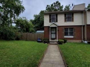 2 Dandridge Dr, Newark, NJ 07108