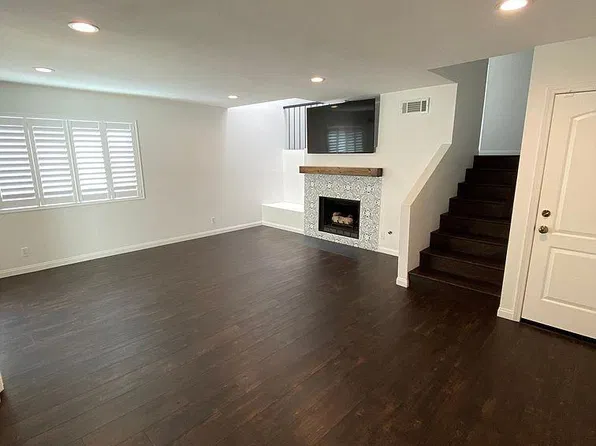 4325 W 182nd St, Torrance, CA 90504