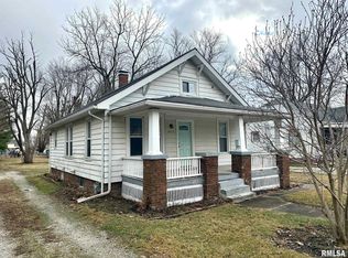 1612 S East St, Jacksonville, IL 62650