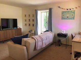 512 9th St #5, Davis, CA 95616