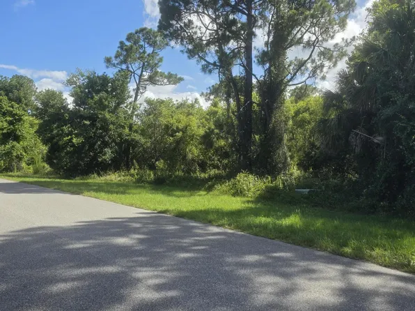3912 Rambling Acres Dr, Titusville, FL 32796