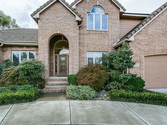 2nd image of 8634 W Meadow Pass Ct