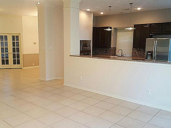 4th image of 4403 Lakeside Meadow Dr