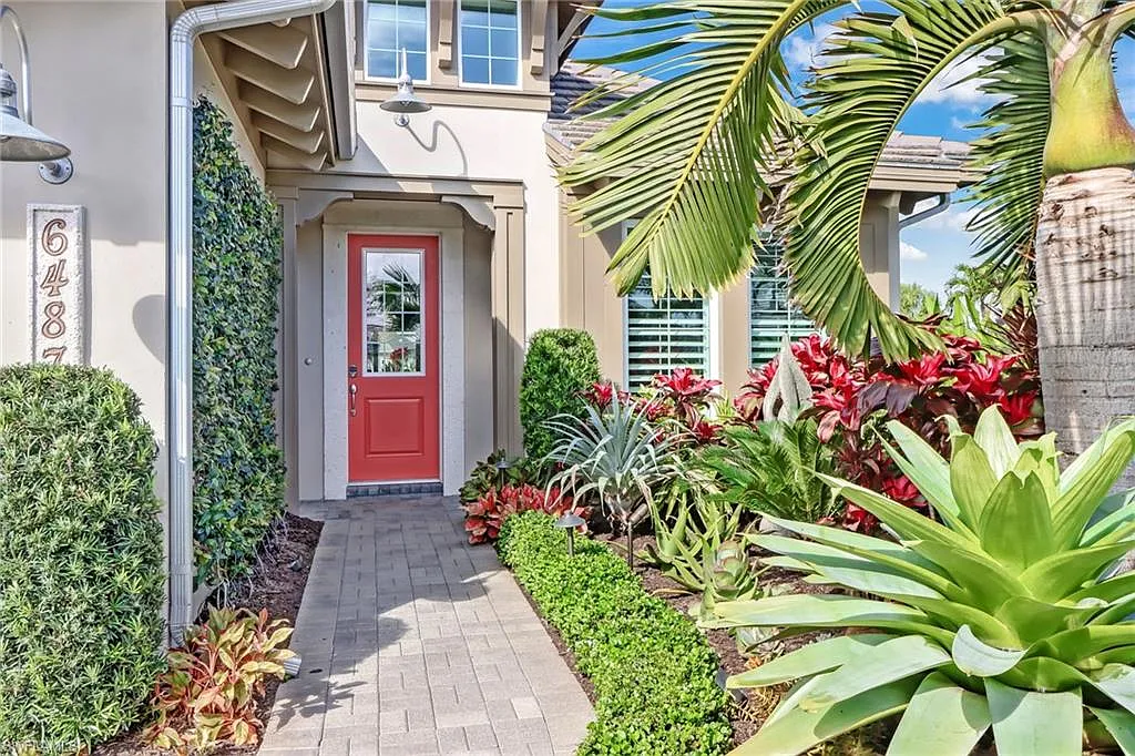 2 bed, 2.5 bath, 2225 sqft, $6,500 — Photo 3