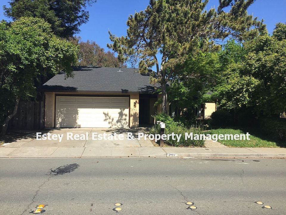 1st image of 251 Panorama Dr