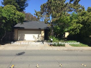 251 Panorama Dr, Benicia, CA 94510