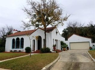 602 W 3rd St, Lampasas, TX 76550