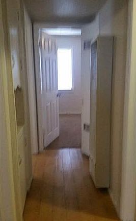 5th image of 265 S Clark Dr