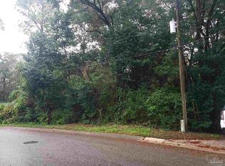 9656 Hollowbrook Dr, Pensacola, FL 32514