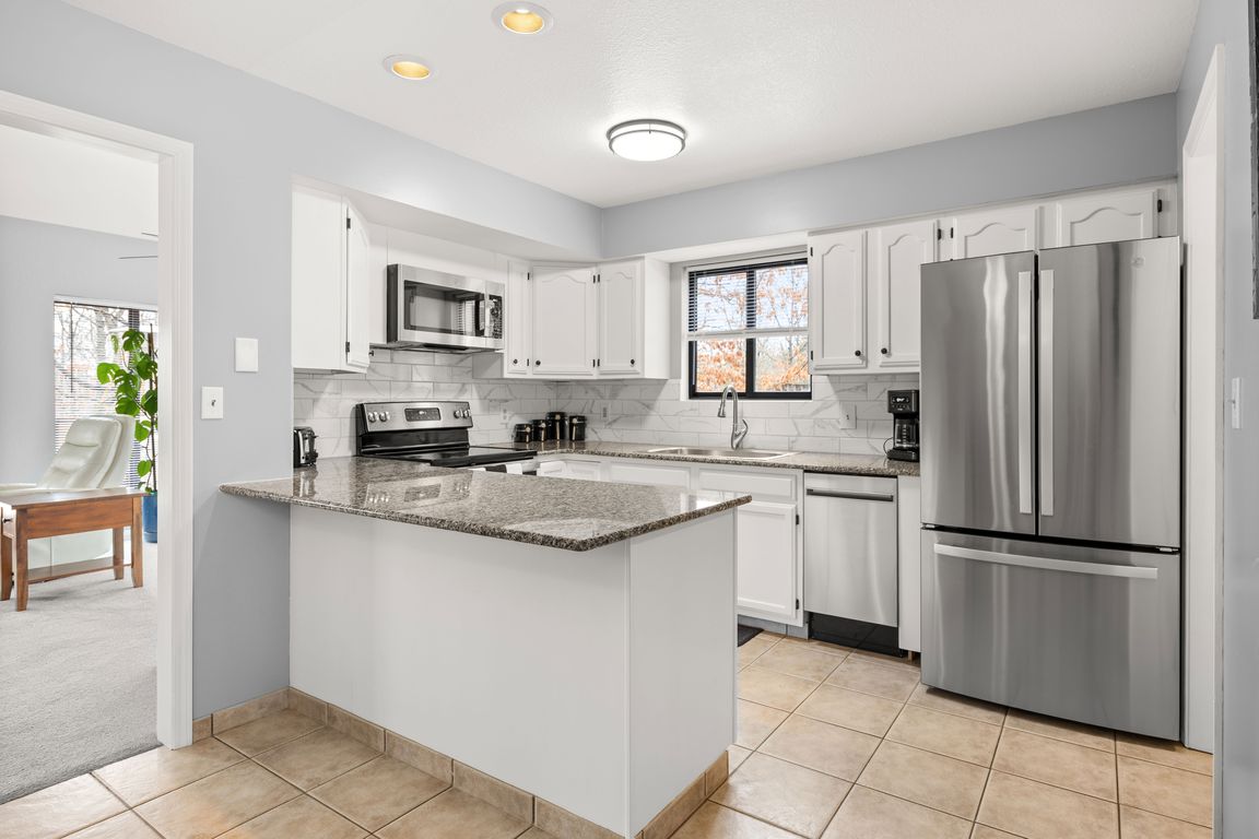 434 Cherokee Rd (11)