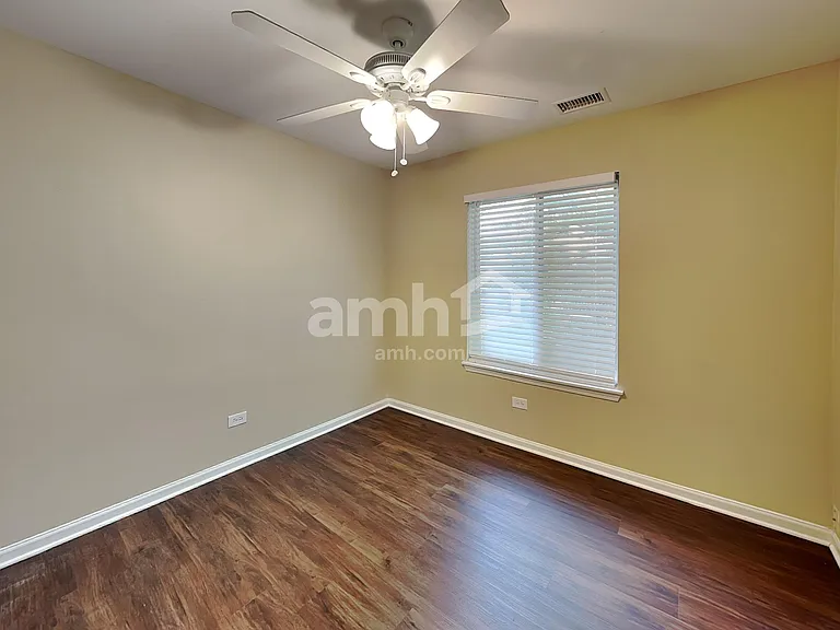 609 Red Barn Trl — Photo 15