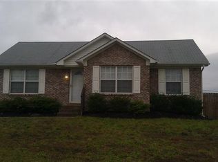 155 Oak Grove Blvd, Shepherdsvlle, KY 40165