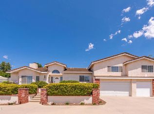 2210 Via Loma St, Camarillo, CA 93012