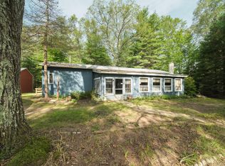 8493 King Rd, Manistee, MI 49660