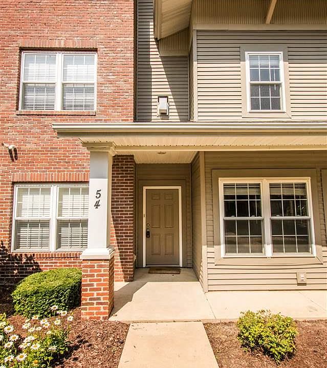 1st image of 11217 Oakwood Dr Unit 54