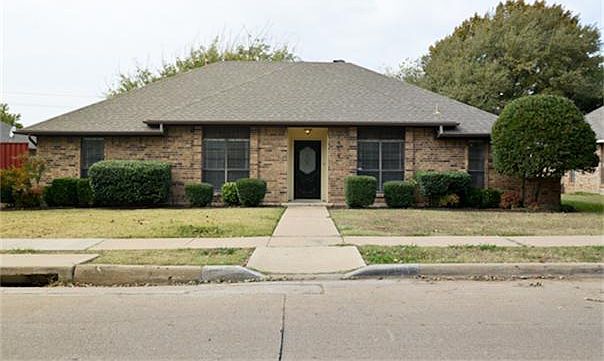 1st image of 2909 Mesquite Dr
