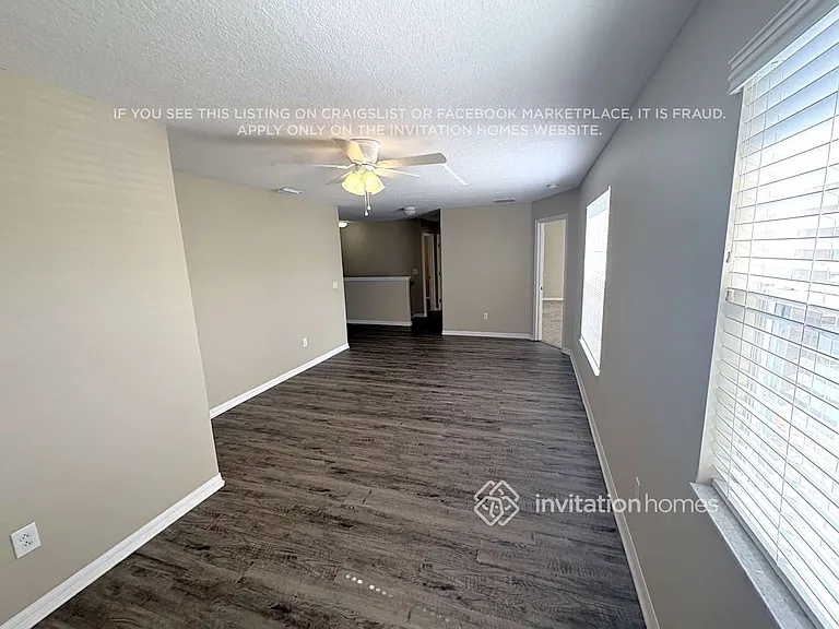 16138 Bridgepark Dr — Photo 9