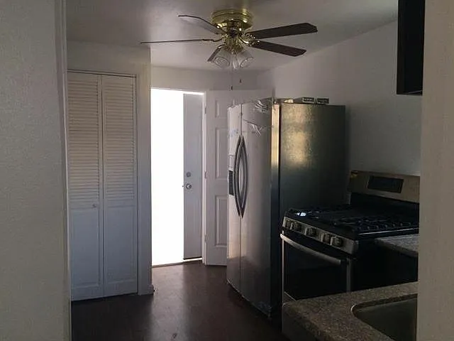 1 bed, 550 sqft, $1,150 — Photo 4