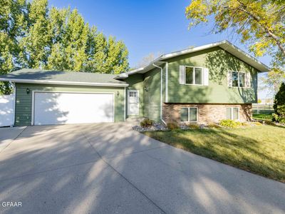 798 Horizon Cir, Grand Forks, ND, 58203