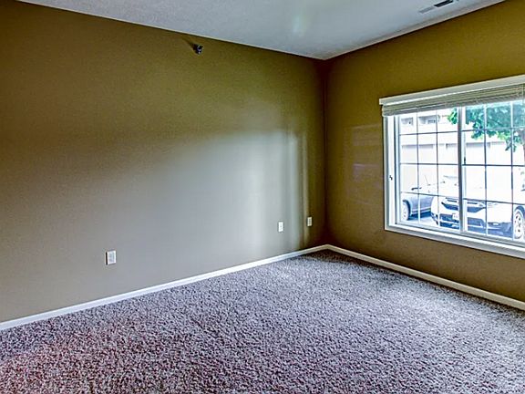 5th image of 7438 S Louise Ave APT 303