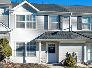 7 Gristmill Ln, Pine Hill, NJ 08021