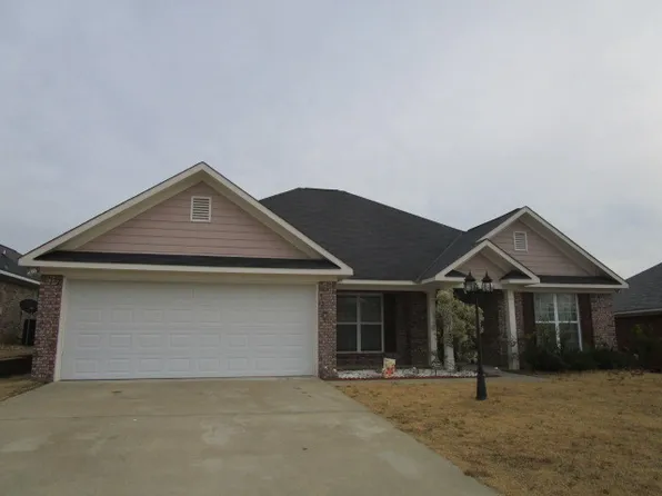 385 Lee Road 2141, Phenix City, AL 36870