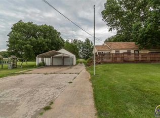 2535 NE Meriden Rd, Topeka, KS 66617