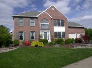 819 Hillbrook Ln, Langhorne, PA 19047