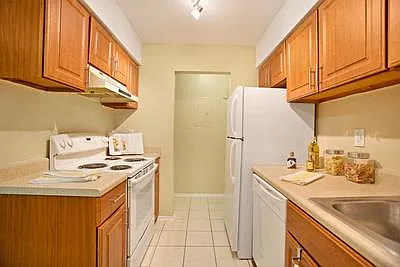 Meadow Wood Apartment Homes — Photo 22