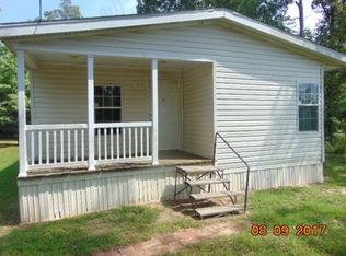 868 Holladay Rd, Parsons, TN 38363
