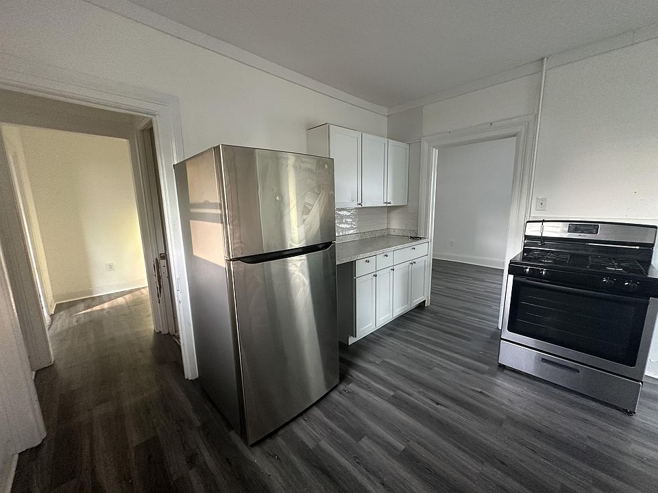 100 E State St 1 100 E State St Johnstown NY Zillow